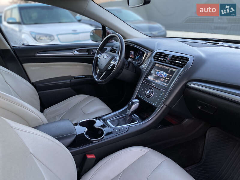 Седан Ford Fusion 2015 в Луцке фото 58 Седан Ford Fusion 2015 в Луцке