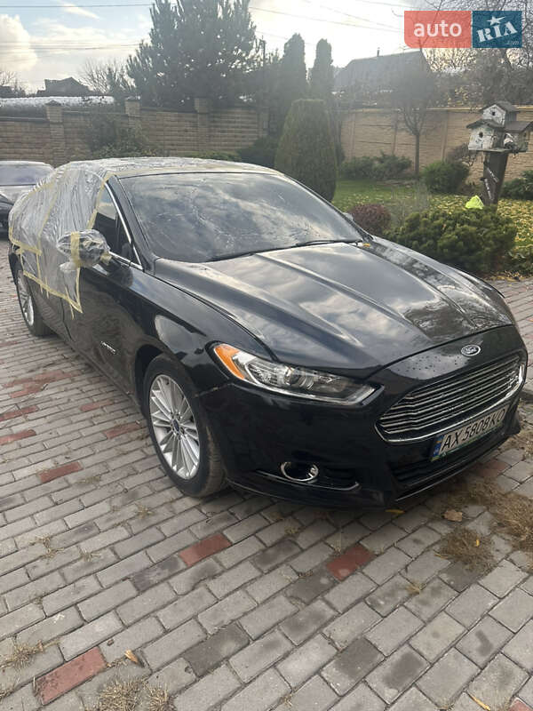 Седан Ford Fusion 2013 в Днепре