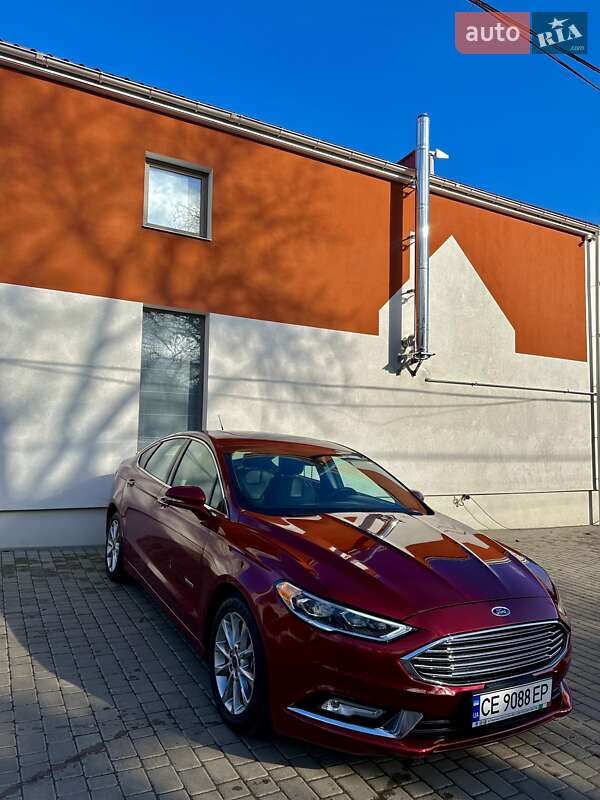 Седан Ford Fusion 2016 в Чернівцях