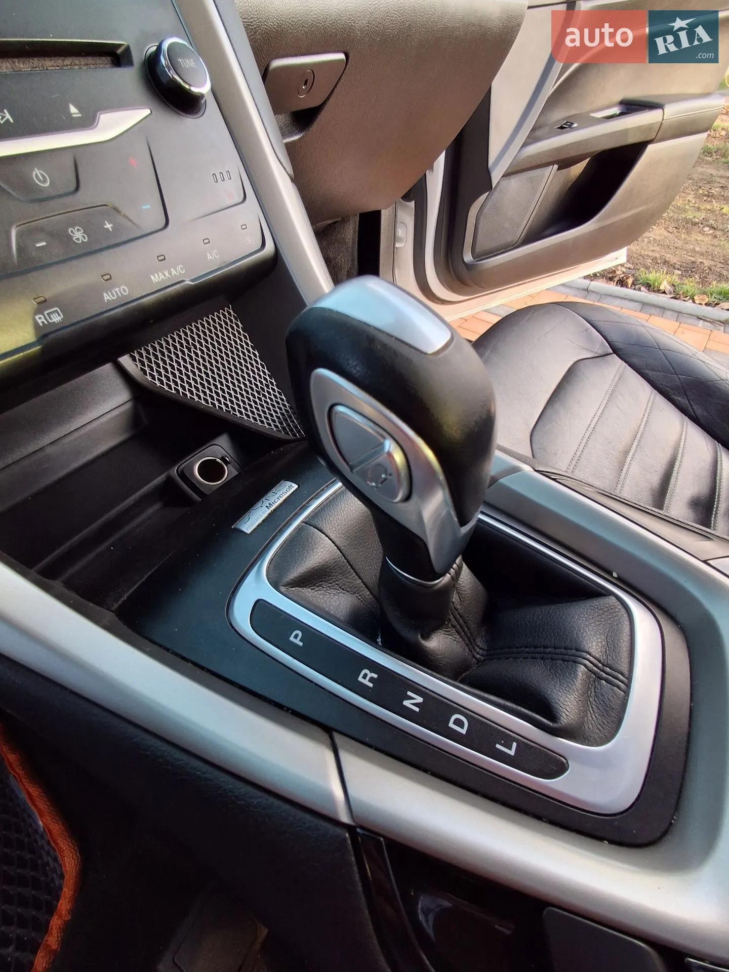 2013 Ford Fusion - мініатюра 20