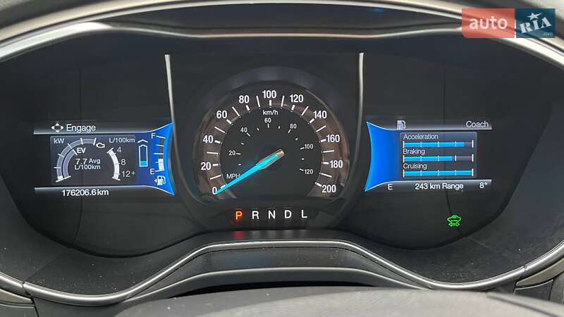 Седан Ford Fusion 2015 в Киеве