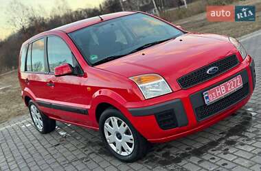 Хэтчбек Ford Fusion 2007 в Долине