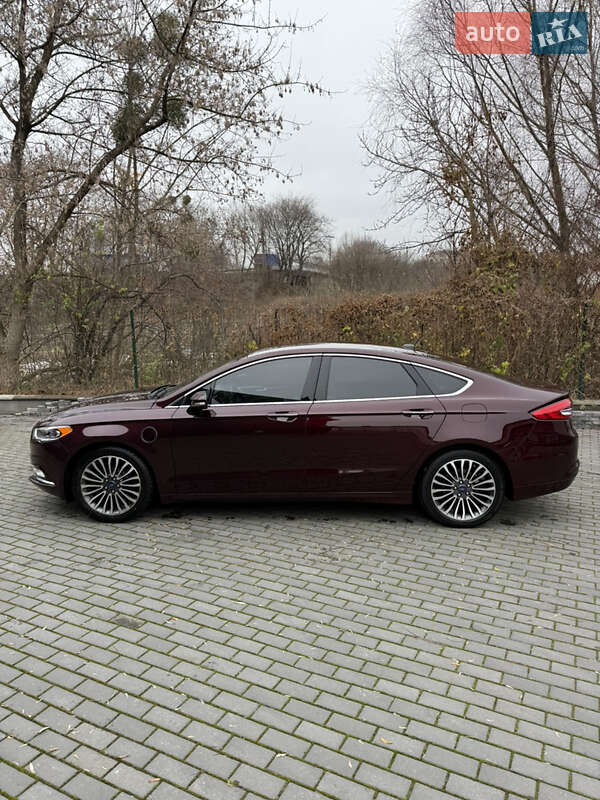 Седан Ford Fusion 2017 в Ровно