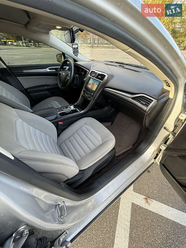 Седан Ford Fusion 2017 в Києві