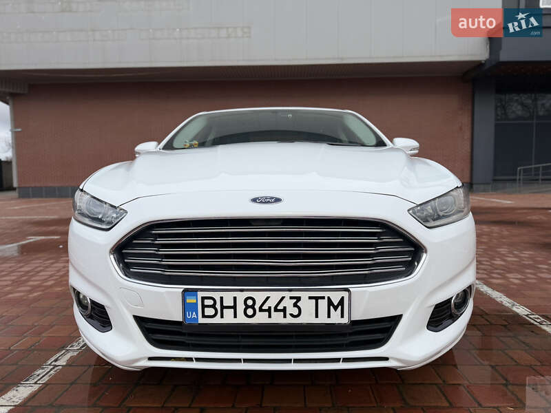 Седан Ford Fusion 2015 в Одессе