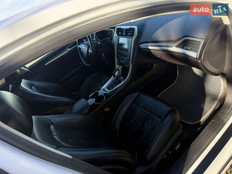 Седан Ford Fusion 2015 в Одессе