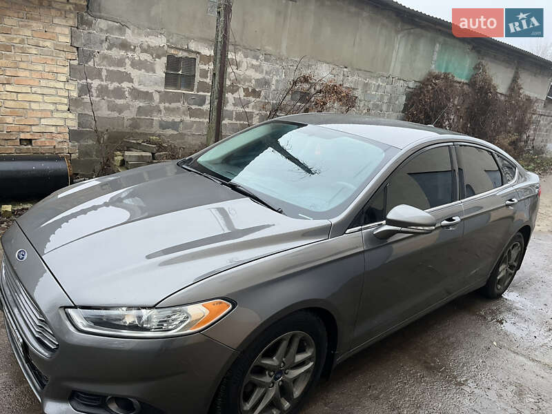 Седан Ford Fusion 2012 в Броварах