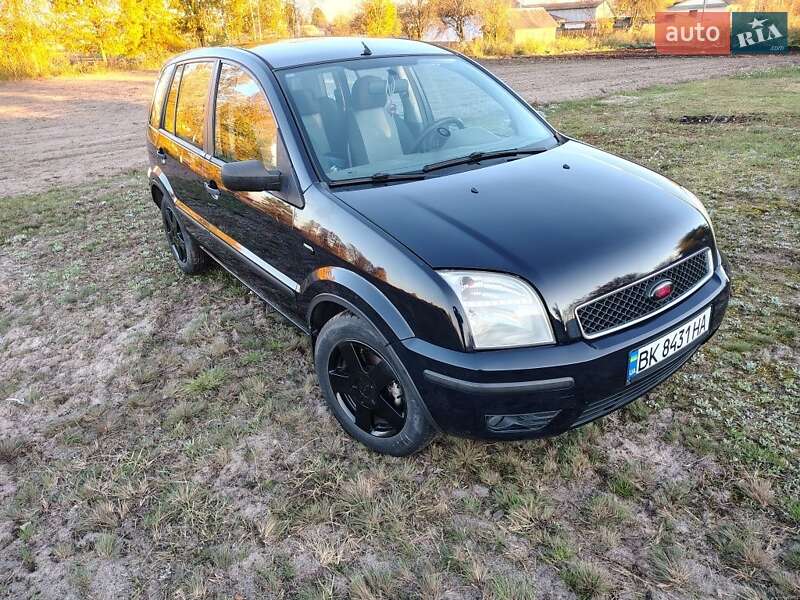 Ford Fusion 2004