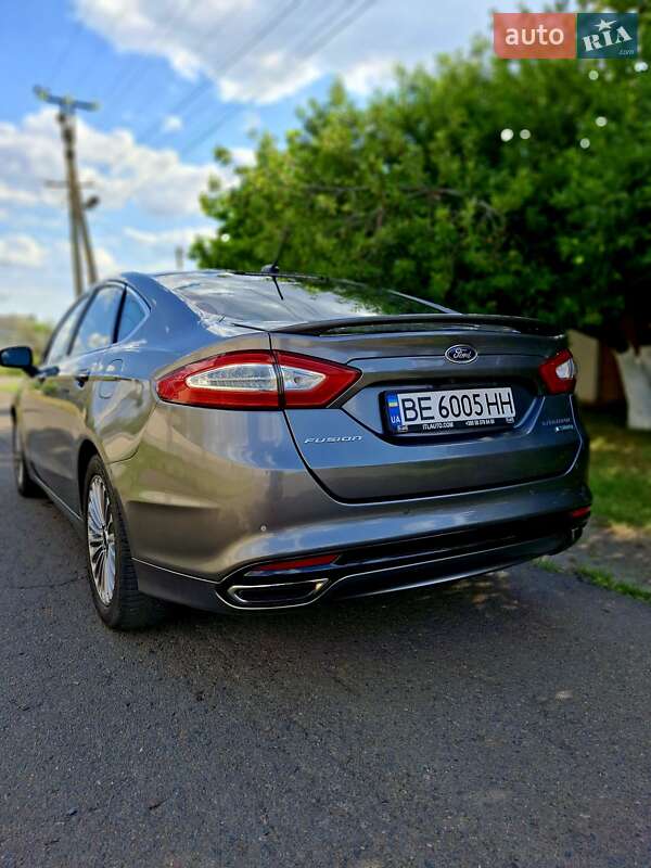 Седан Ford Fusion 2014 в Миколаєві
