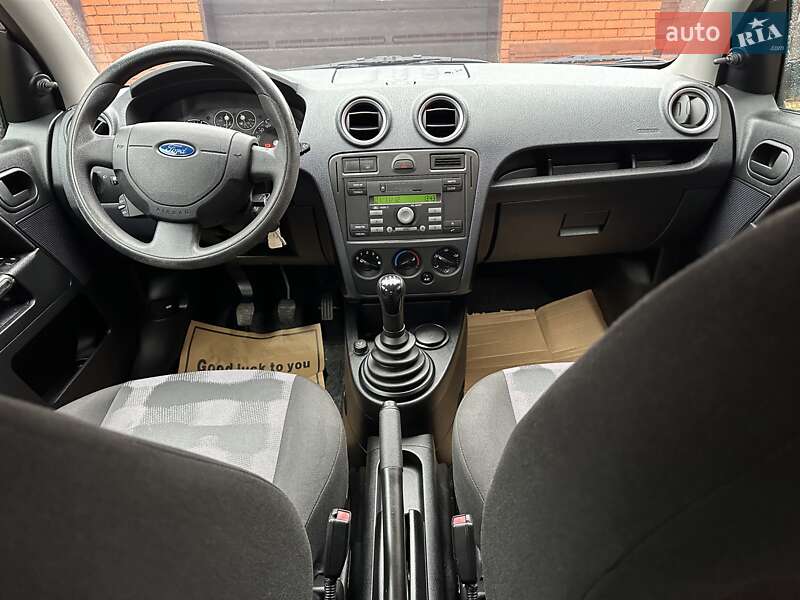 Хэтчбек Ford Fusion 2007 в Коростене