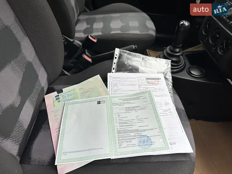 Хэтчбек Ford Fusion 2007 в Коростене документ