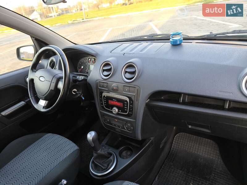 Хетчбек Ford Fusion 2008 в Харкові