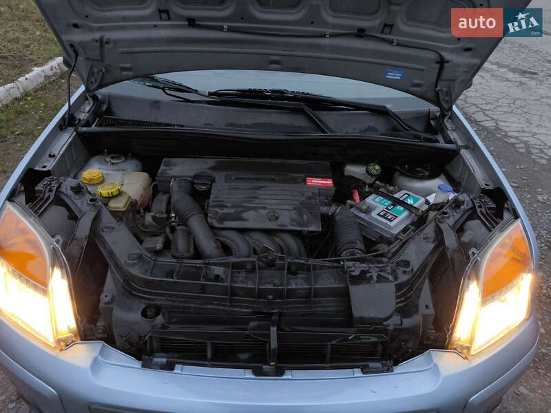 Хетчбек Ford Fusion 2008 в Харкові