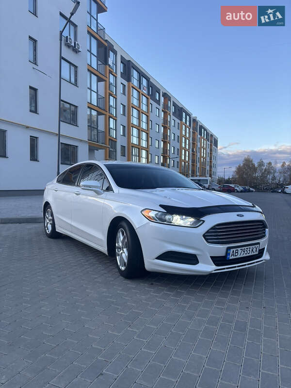 Седан Ford Fusion 2014 в Вінниці