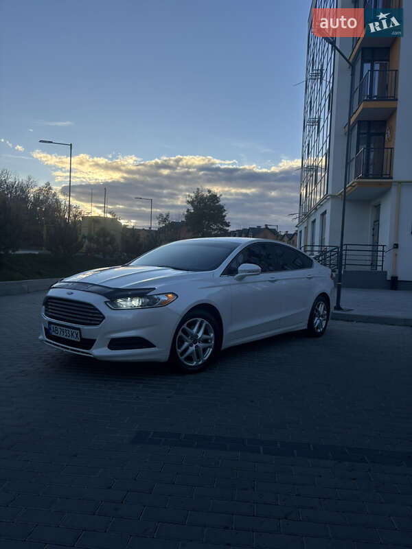 Седан Ford Fusion 2014 в Вінниці
