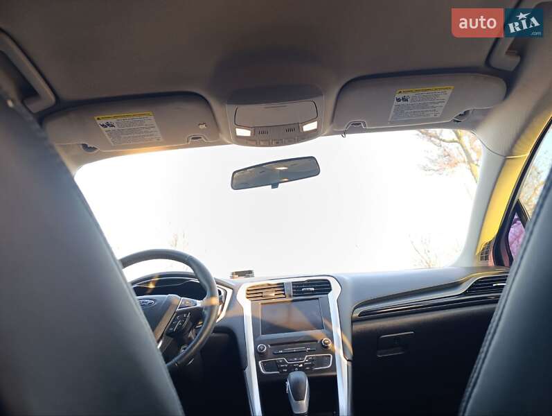 Седан Ford Fusion 2016 в Дніпрі