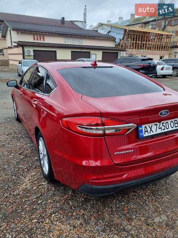 Седан Ford Fusion 2019 в Харькове фото 7 Седан Ford Fusion 2019 в Харькове