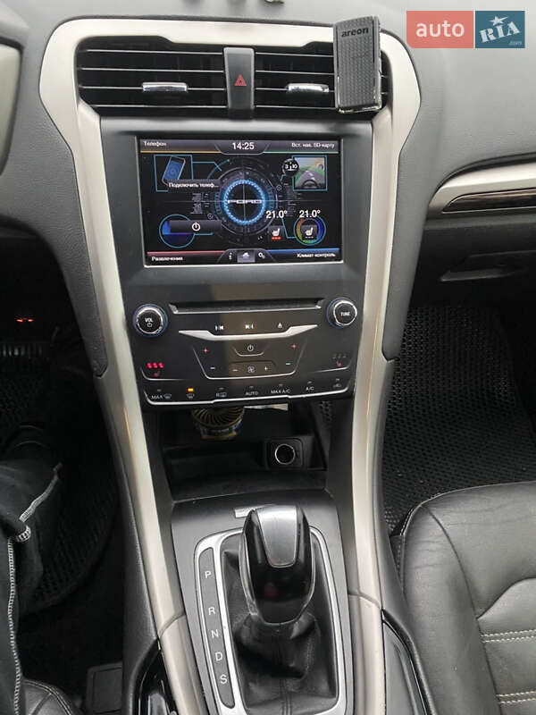 Седан Ford Fusion 2013 в Києві