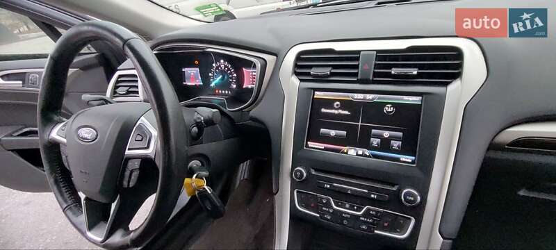 Седан Ford Fusion 2015 в Запорожье