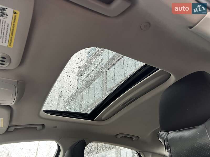 Седан Ford Fusion 2013 в Киеве