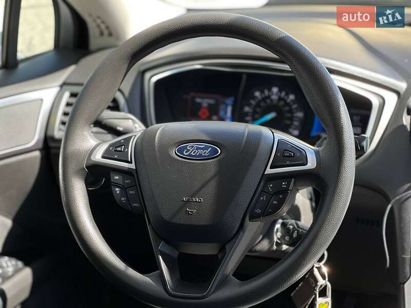Седан Ford Fusion 2015 в Ивано-Франковске фото 9 Седан Ford Fusion 2015 в Ивано-Франковске