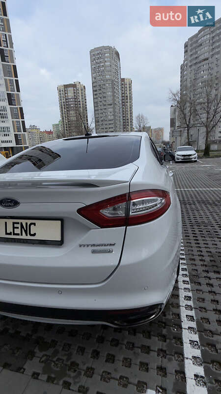 Седан Ford Fusion 2015 в Киеве фото 10 Седан Ford Fusion 2015 в Киеве