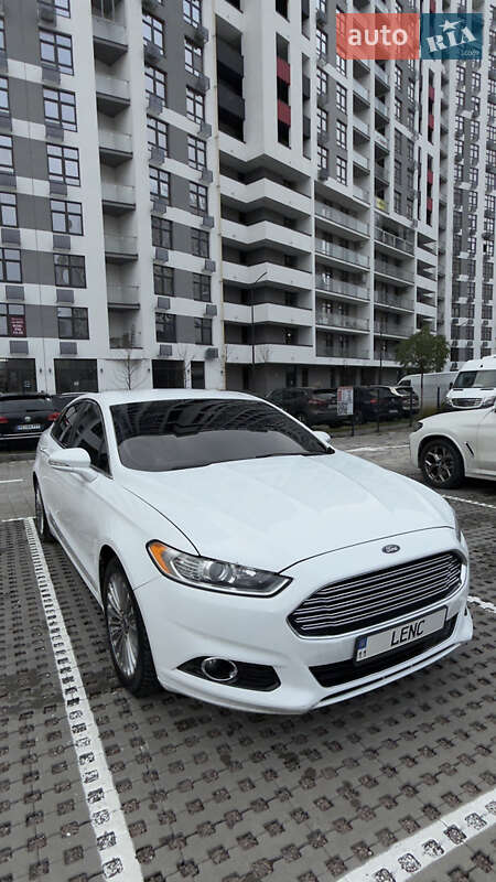 Седан Ford Fusion 2015 в Киеве фото 13 Седан Ford Fusion 2015 в Киеве