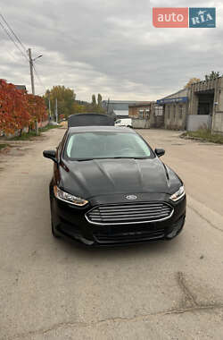 Седан Ford Fusion 2016 в Житомирі