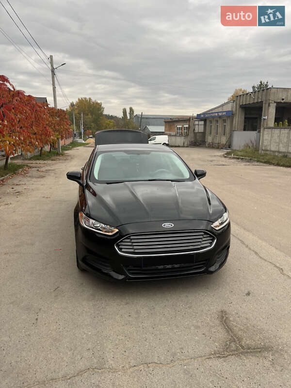 Седан Ford Fusion 2016 в Житомирі