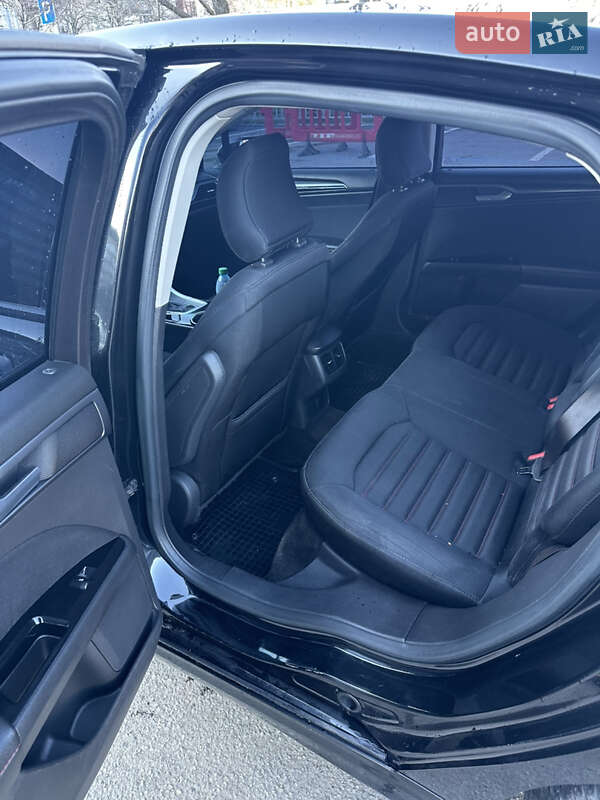 Седан Ford Fusion 2015 в Дніпрі фото 9 Седан Ford Fusion 2015 в Дніпрі