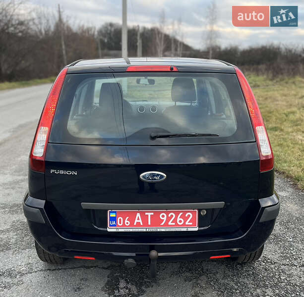 Хэтчбек Ford Fusion 2006 в Звягеле
