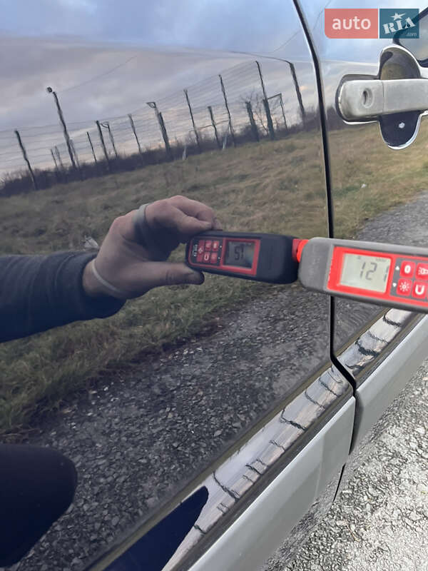 Хэтчбек Ford Fusion 2006 в Звягеле