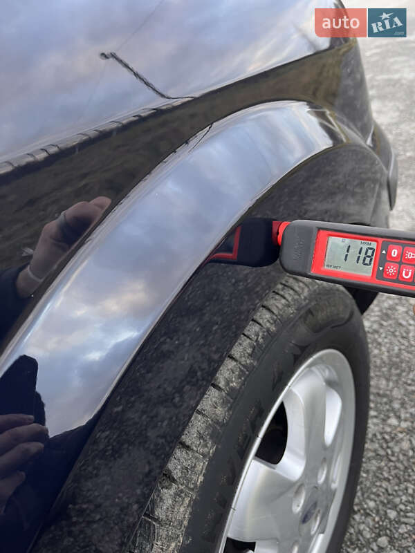 Хэтчбек Ford Fusion 2006 в Звягеле