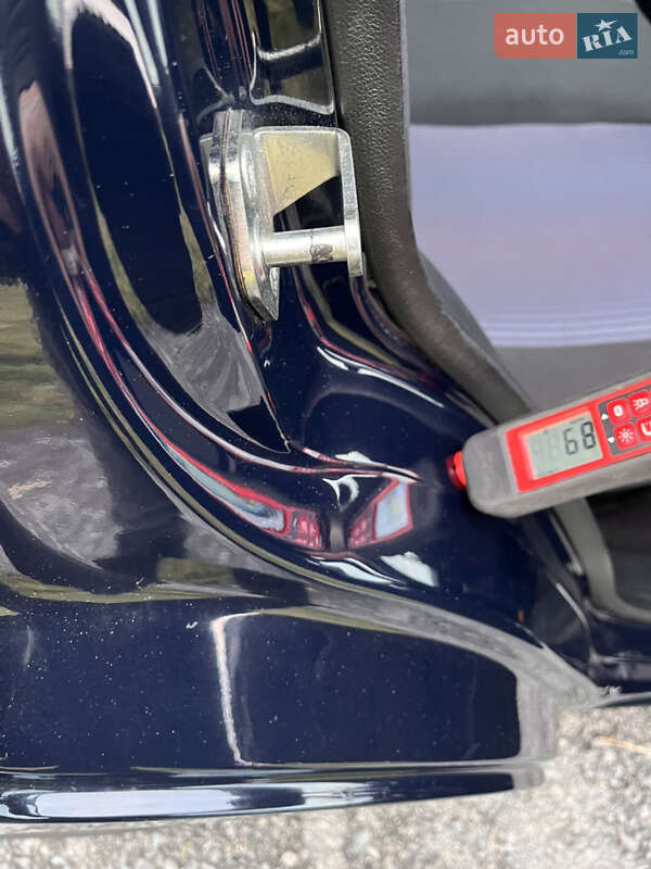 Хэтчбек Ford Fusion 2006 в Звягеле