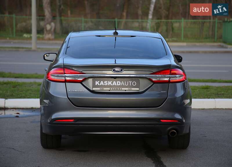 Седан Ford Fusion 2016 в Харкові