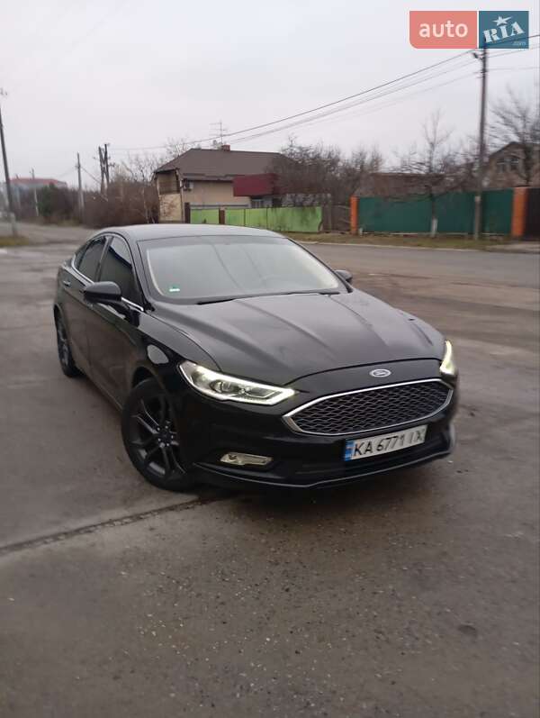 Седан Ford Fusion 2017 в Вишгороді
