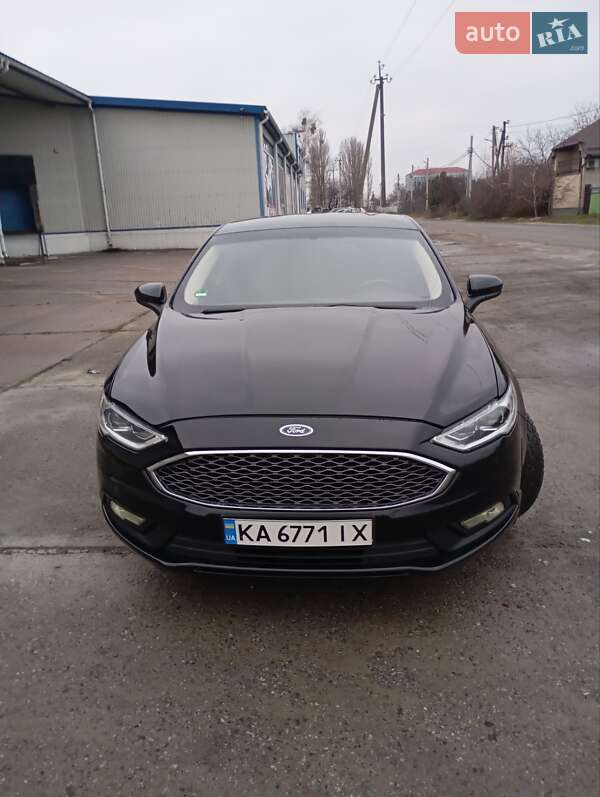 Седан Ford Fusion 2017 в Вишгороді