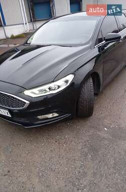 Седан Ford Fusion 2017 в Вышгороде
