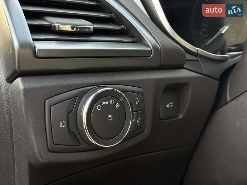 Седан Ford Fusion 2013 в Харкові