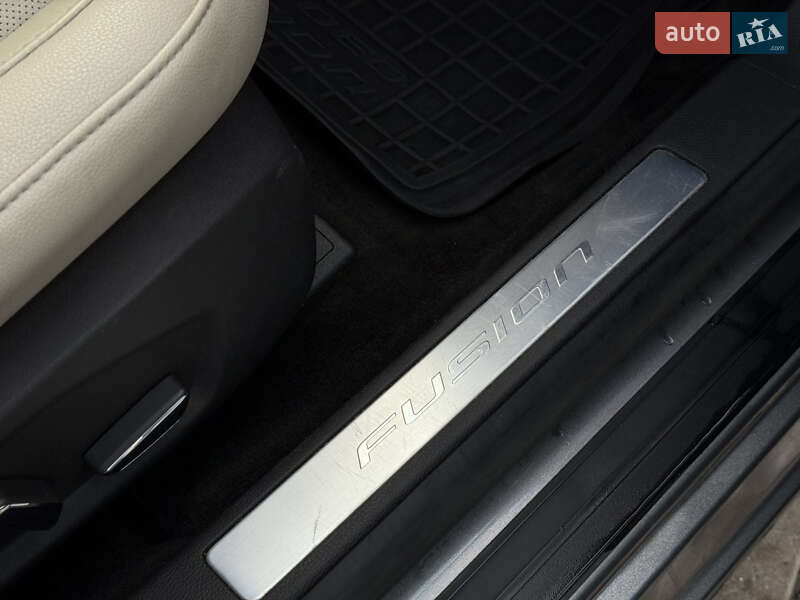 Седан Ford Fusion 2013 в Харкові