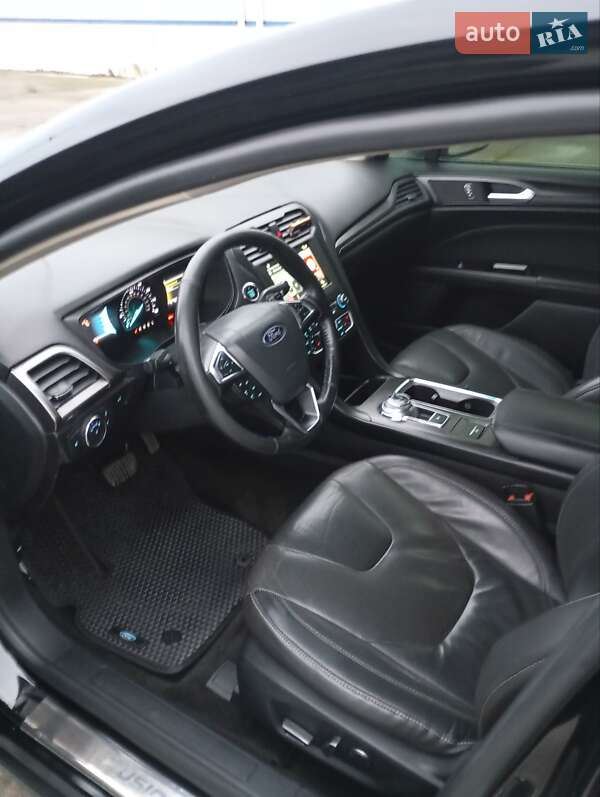 Седан Ford Fusion 2017 в Вишгороді