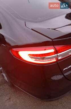 Седан Ford Fusion 2017 в Вышгороде