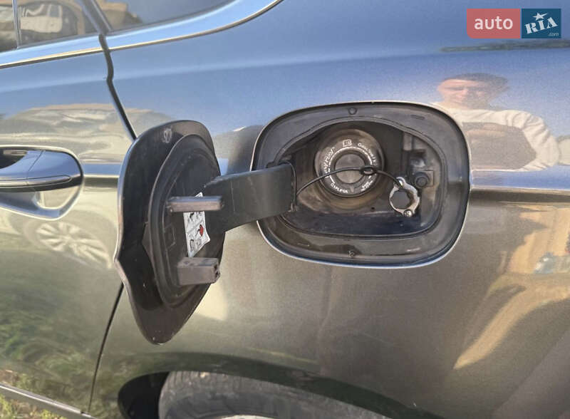 Седан Ford Fusion 2015 в Коломиї