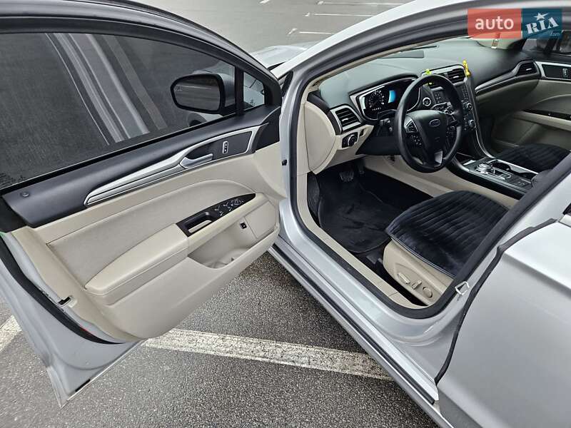 Седан Ford Fusion 2016 в Гостомеле фото 7 Седан Ford Fusion 2016 в Гостомеле