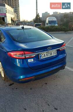 Седан Ford Fusion 2016 в Черкасах