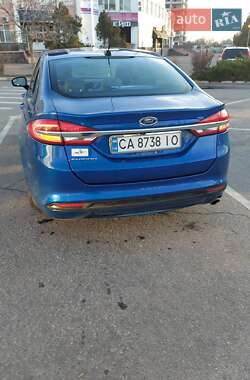 Седан Ford Fusion 2016 в Черкасах