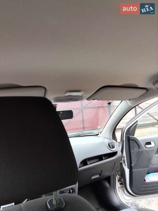 Хетчбек Ford Fusion 2010 в Рівному