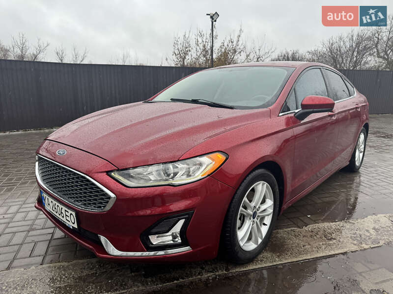 Седан Ford Fusion 2018 в Прилуках фото 10 Седан Ford Fusion 2018 в Прилуках