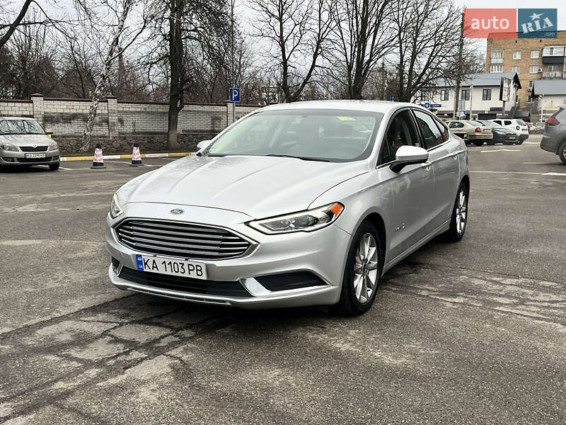 Седан Ford Fusion 2017 в Києві