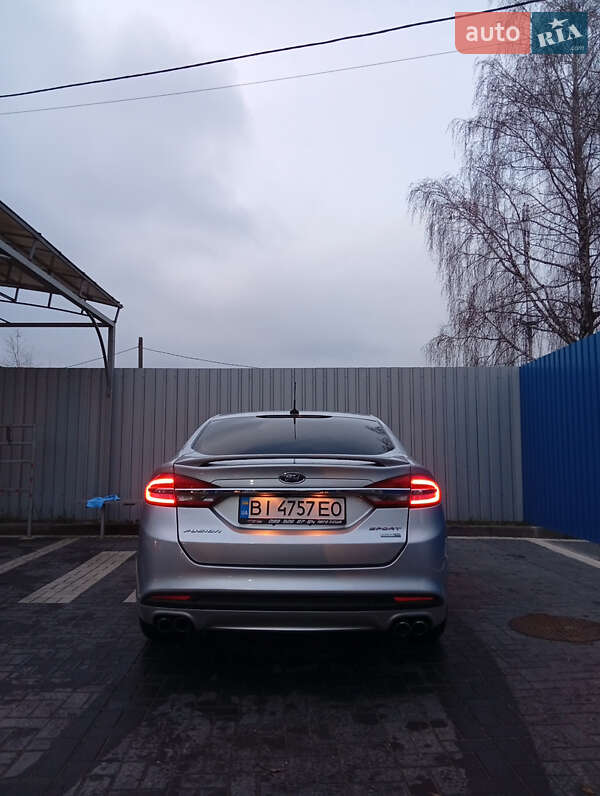 Седан Ford Fusion 2016 в Полтаві